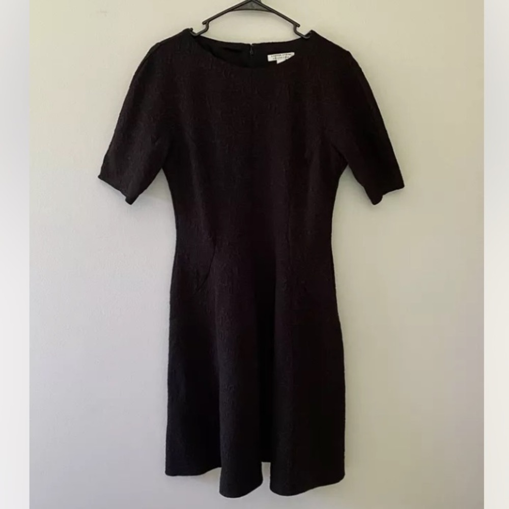 🎉4/$25 London Style Collection Black Damask Short Sleeve A Line Sheath Dress 8